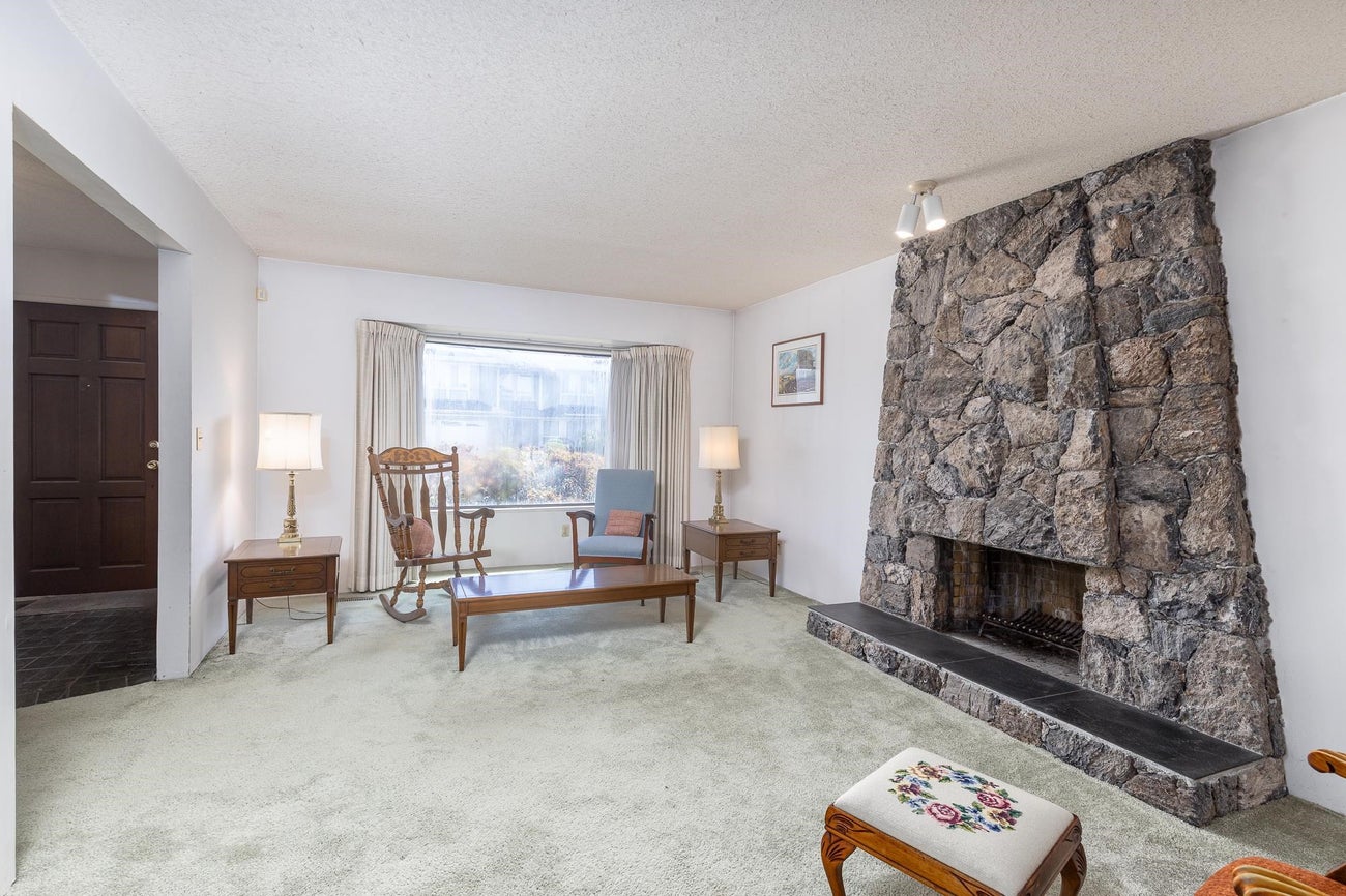 10926 Canso Crescent - Steveston North Single Family Residence for Sale, 4 Bedrooms (R3005581) #5