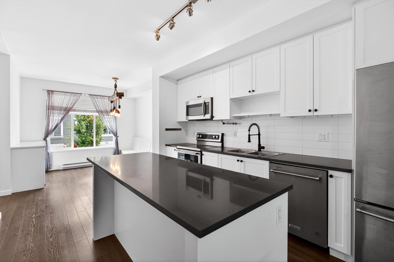 26 - 18681 68 Avenue - Clayton townhouse for Sale, 3 Bedrooms (R3106703)# - 17