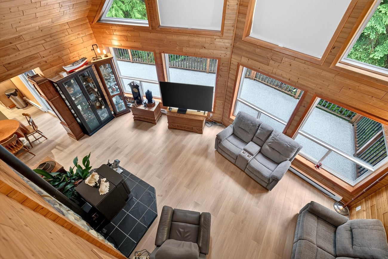 12271 Powell Street - Stave Falls Single Family Residence for Sale, 4 Bedrooms (R3140684)# - 15