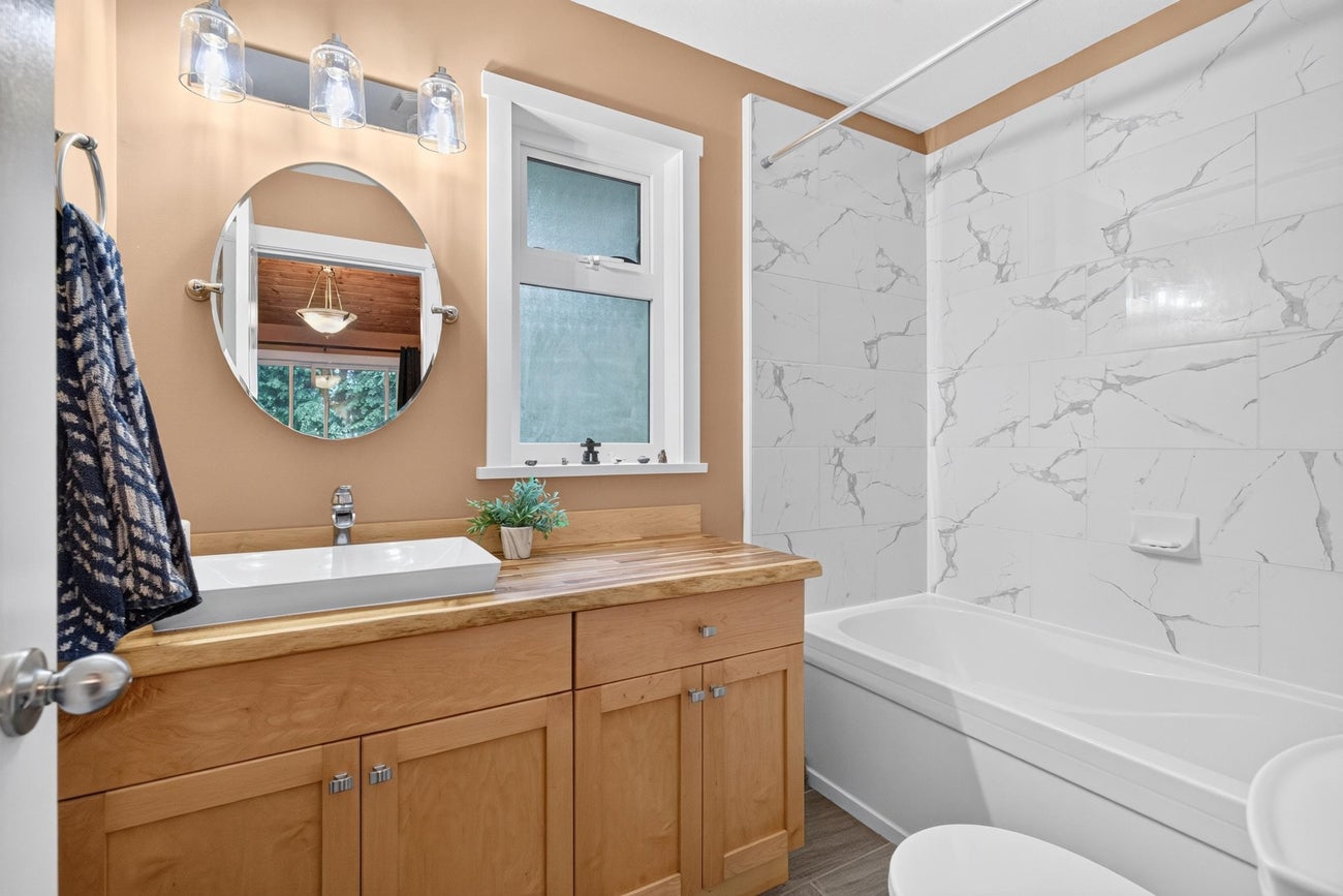 12271 Powell Street - Stave Falls Single Family Residence for Sale, 4 Bedrooms (R3140684)# - 18