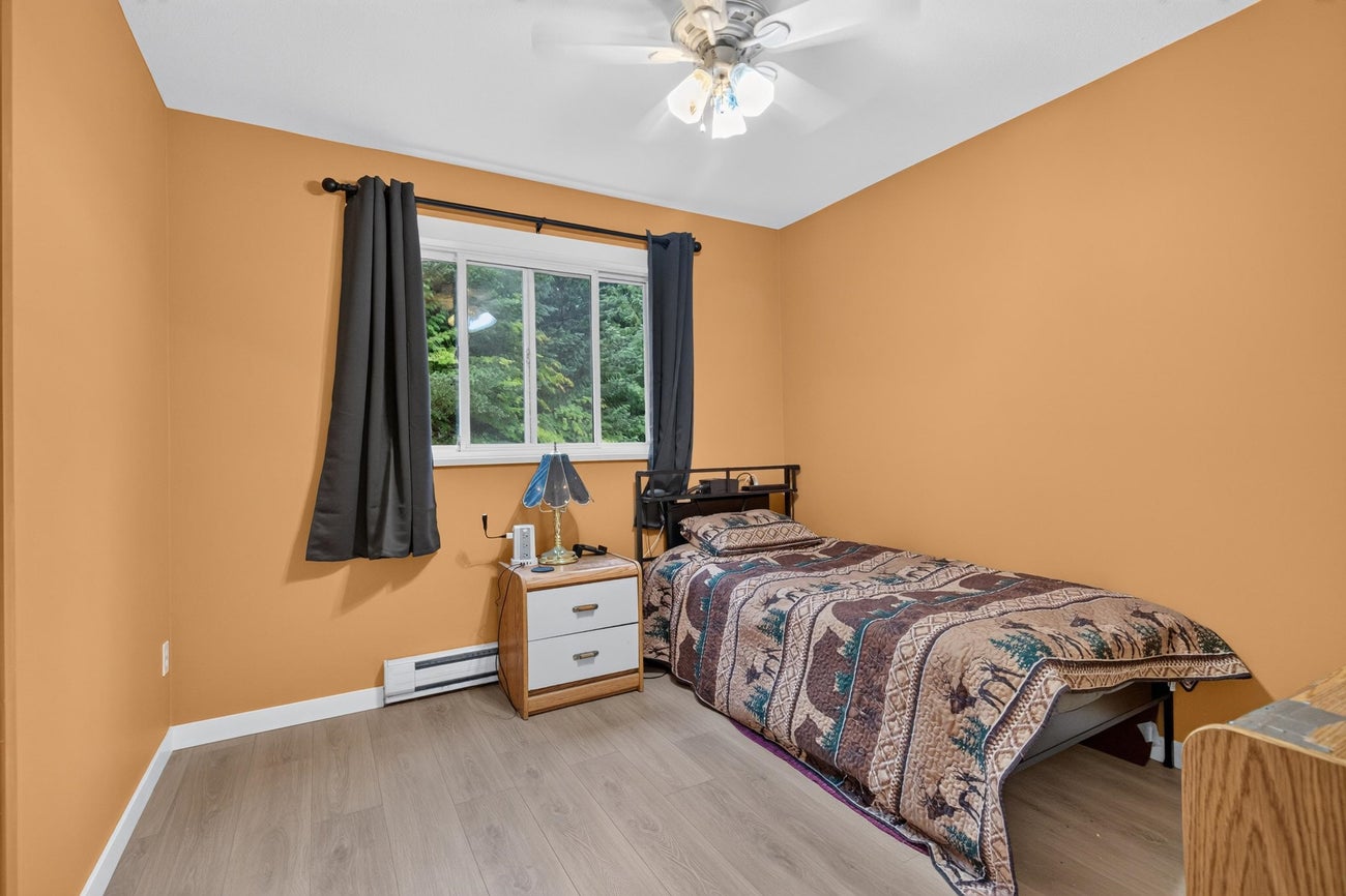12271 Powell Street - Stave Falls Single Family Residence for Sale, 4 Bedrooms (R3140684)# - 20