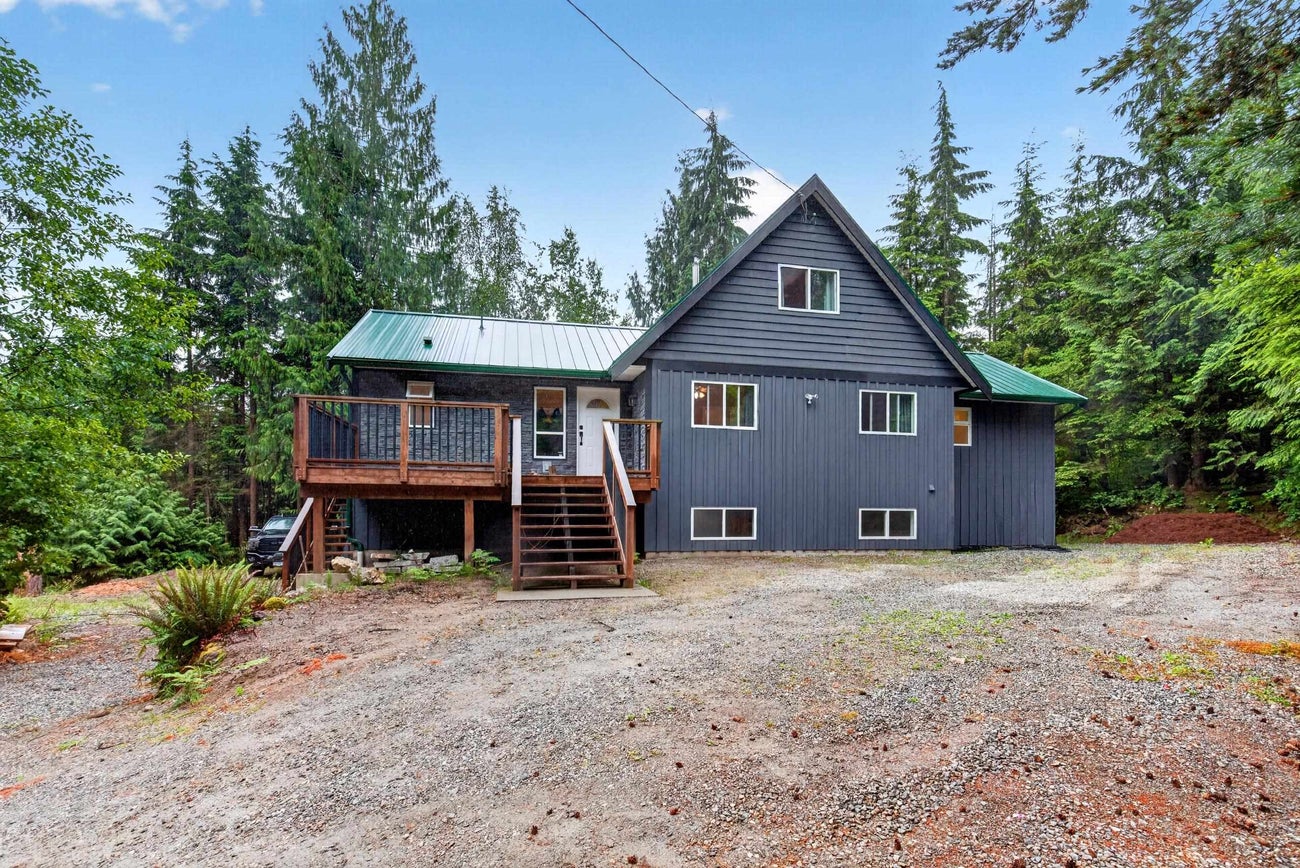12271 Powell Street - Stave Falls Single Family Residence for Sale, 4 Bedrooms (R3140684)# - 2