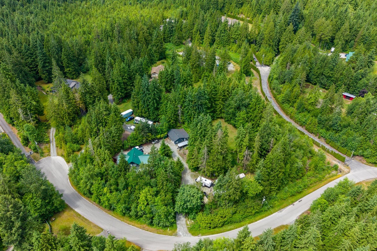 12271 Powell Street - Stave Falls Single Family Residence for Sale, 4 Bedrooms (R3140684)# - 35
