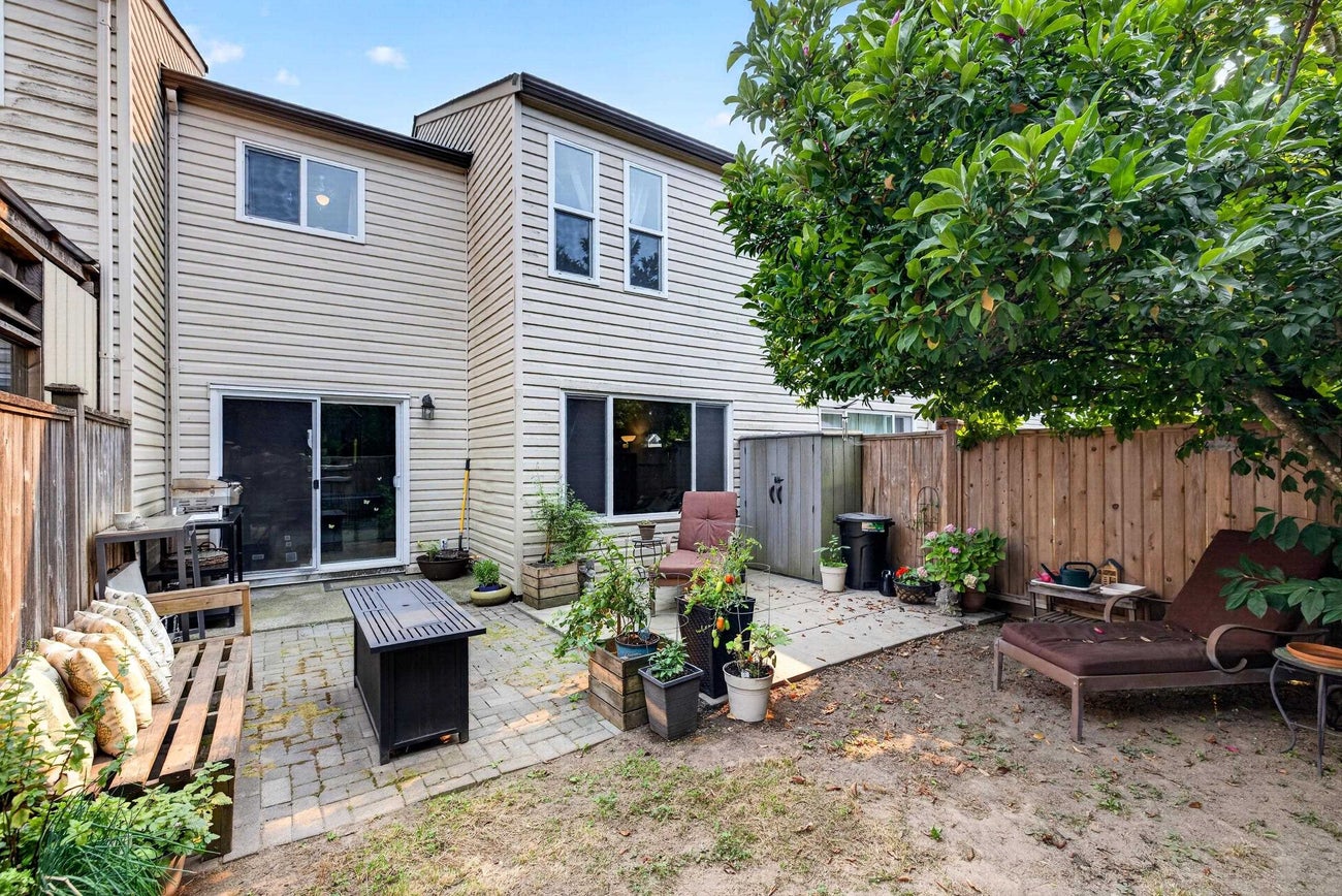 241 - 27411 28 Avenue - Aldergrove Langley Townhouse for Sale, 3 Bedrooms (R3155743)# - 36