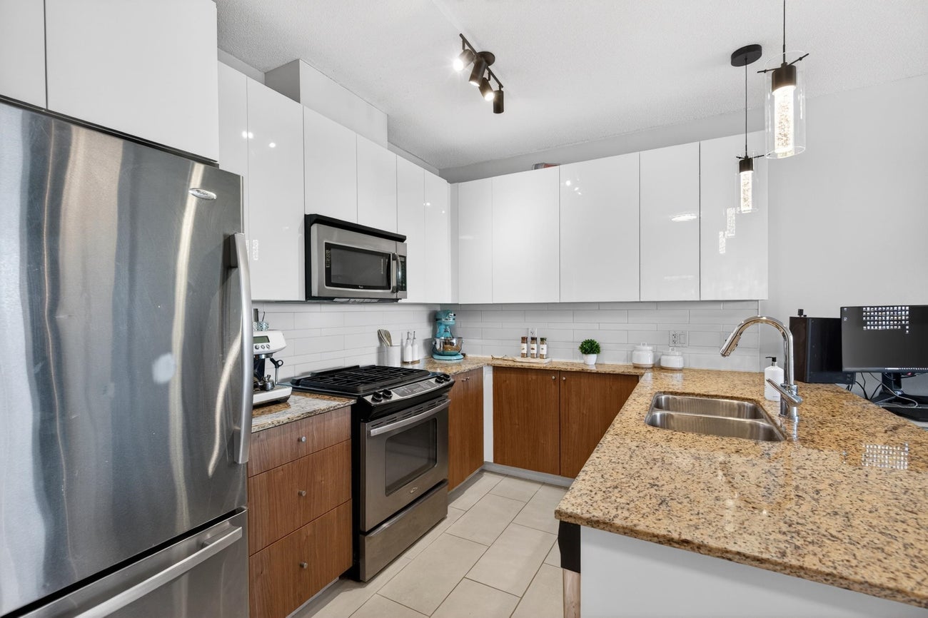 1601 - 280 Ross Drive - Fraserview NW Apartment/Condo for Sale, 1 Bedroom (R3178736)# - 4 1601 - 280 Ross Drive - Fraserview NW Apartment/Condo for Sale, 1 Bedroom (R3178736)# - 4