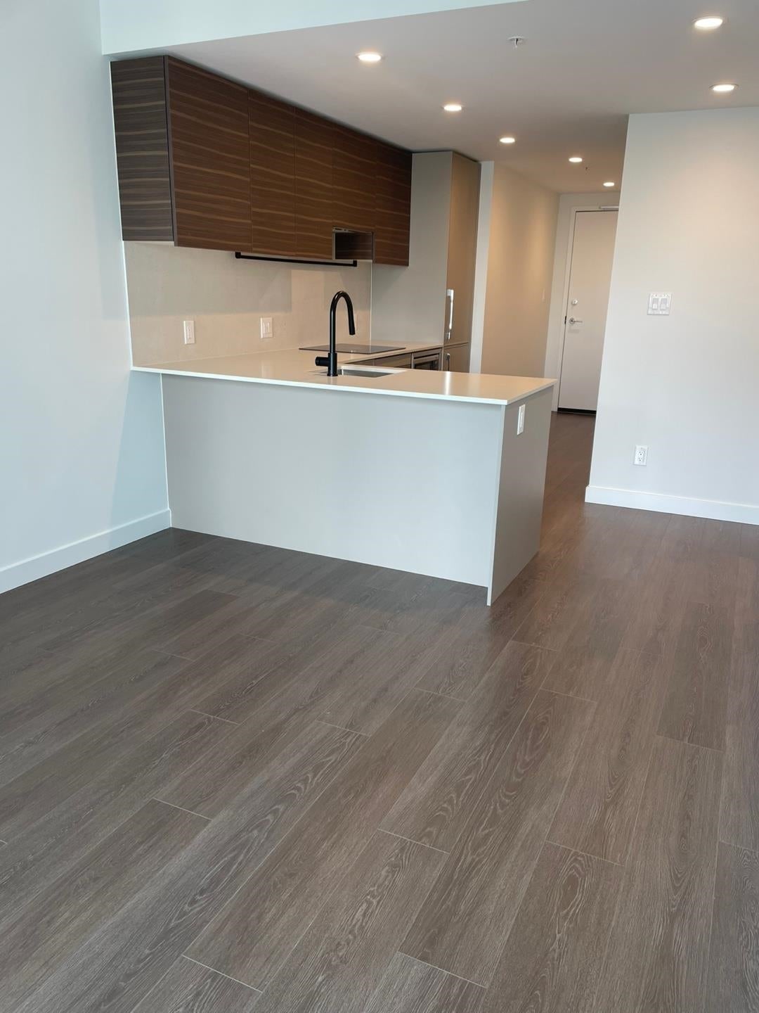 2611 - 13725 George Junction - Whalley Apartment/Condo for Sale, 1 Bedroom (R2987615) #7