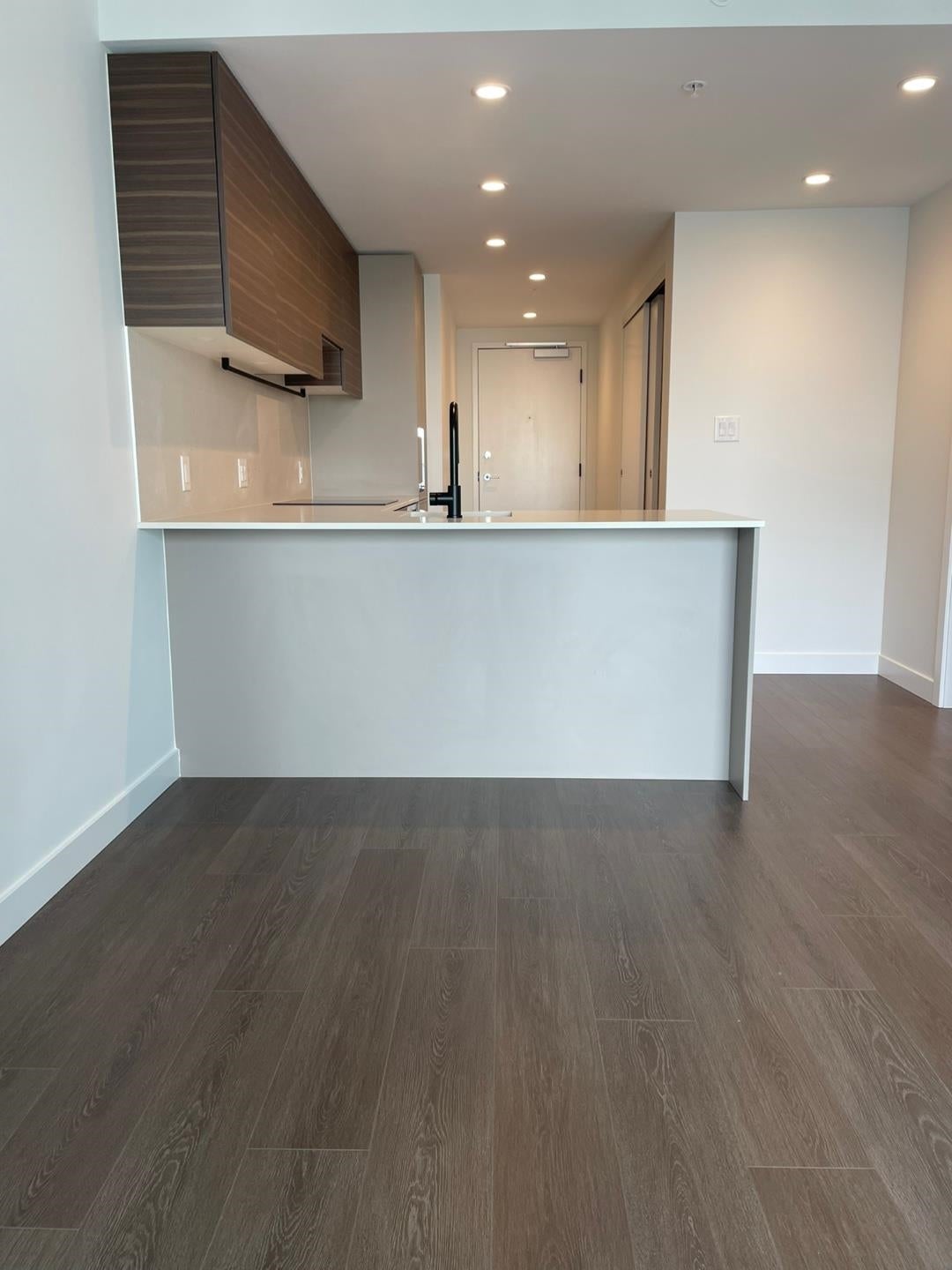 2611 - 13725 George Junction - Whalley Apartment/Condo for Sale, 1 Bedroom (R2987615) #8