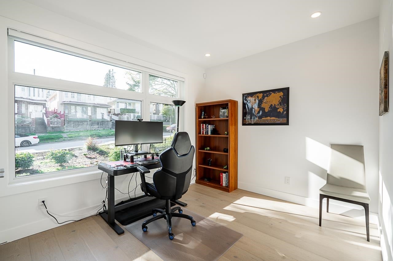 26 Holdom Avenue - Capitol Hill BN Single Family Residence for Sale, 6 Bedrooms (R2991106) #12
