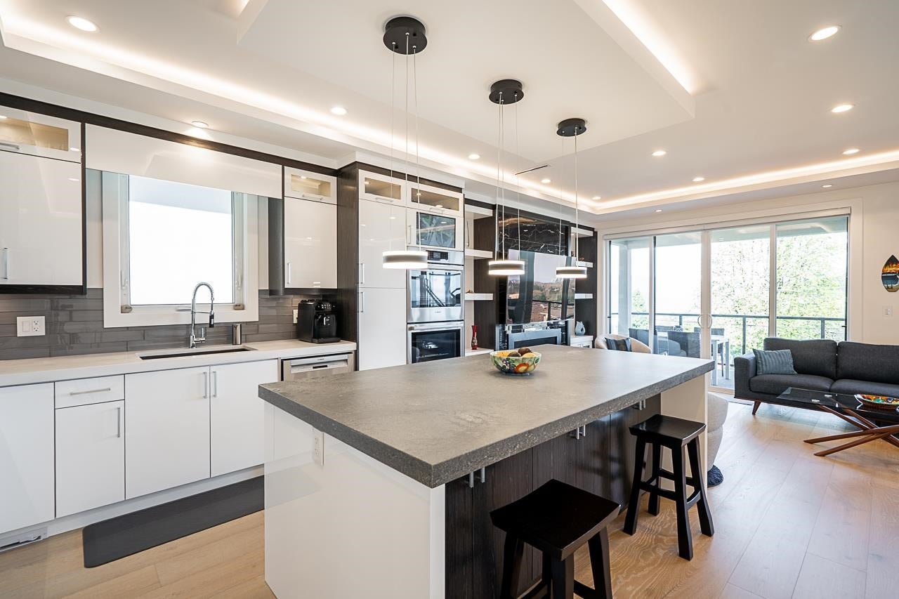 26 Holdom Avenue - Capitol Hill BN Single Family Residence for Sale, 6 Bedrooms (R2991106) #9
