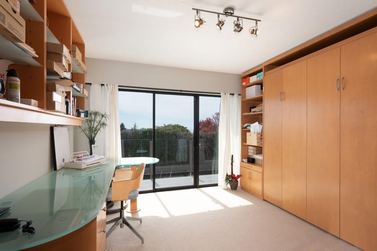 4231 Rockridge Crescent - Rockridge Single Family Residence for Sale, 4 Bedrooms (R2991989)# - 15