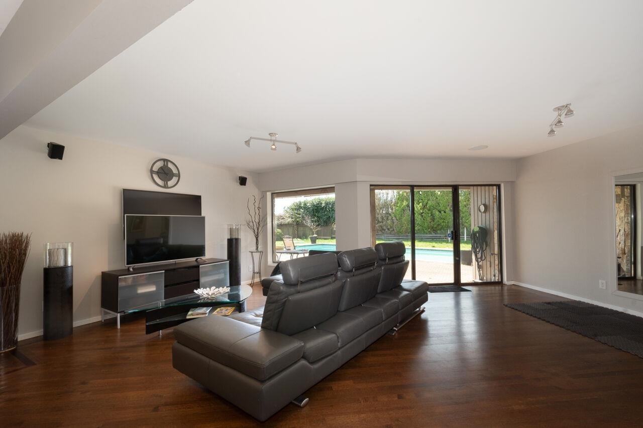 4231 Rockridge Crescent - Rockridge Single Family Residence for Sale, 4 Bedrooms (R2991989)# - 17