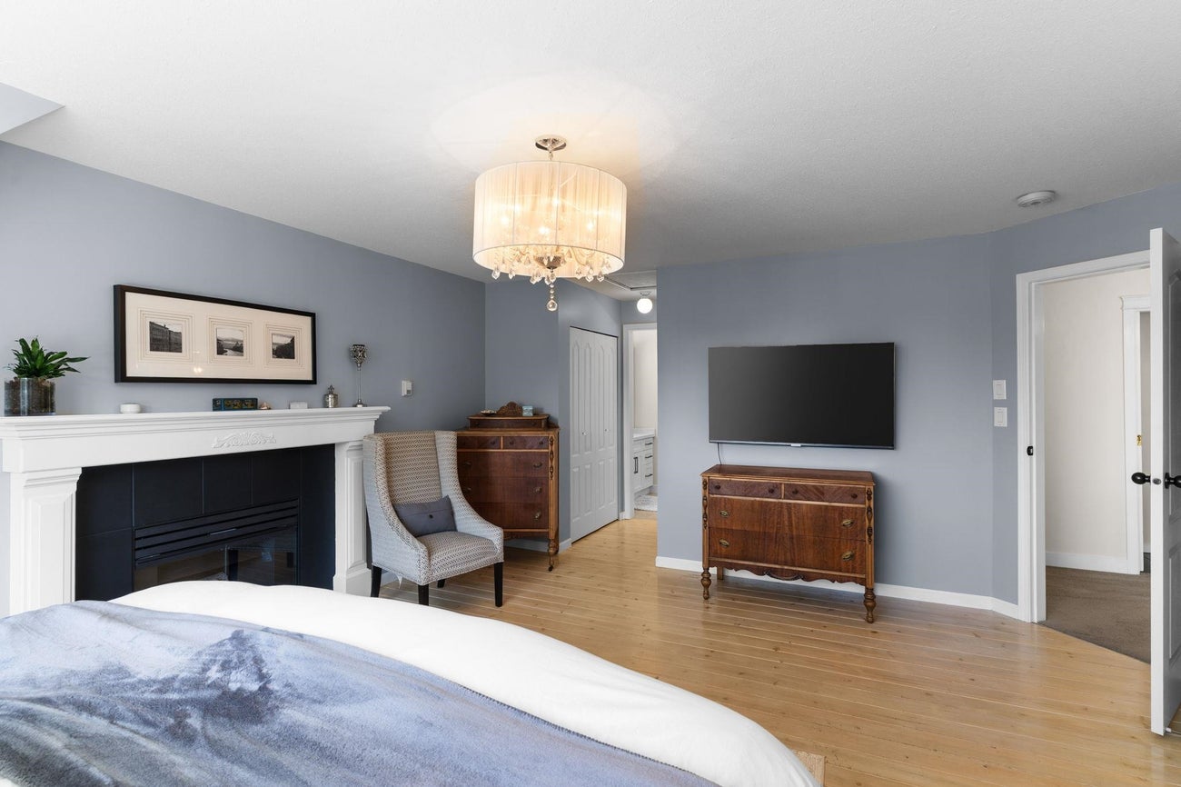 12815 Willow Place - Northeast Single Family Residence for Sale, 5 Bedrooms (R2998069) #18