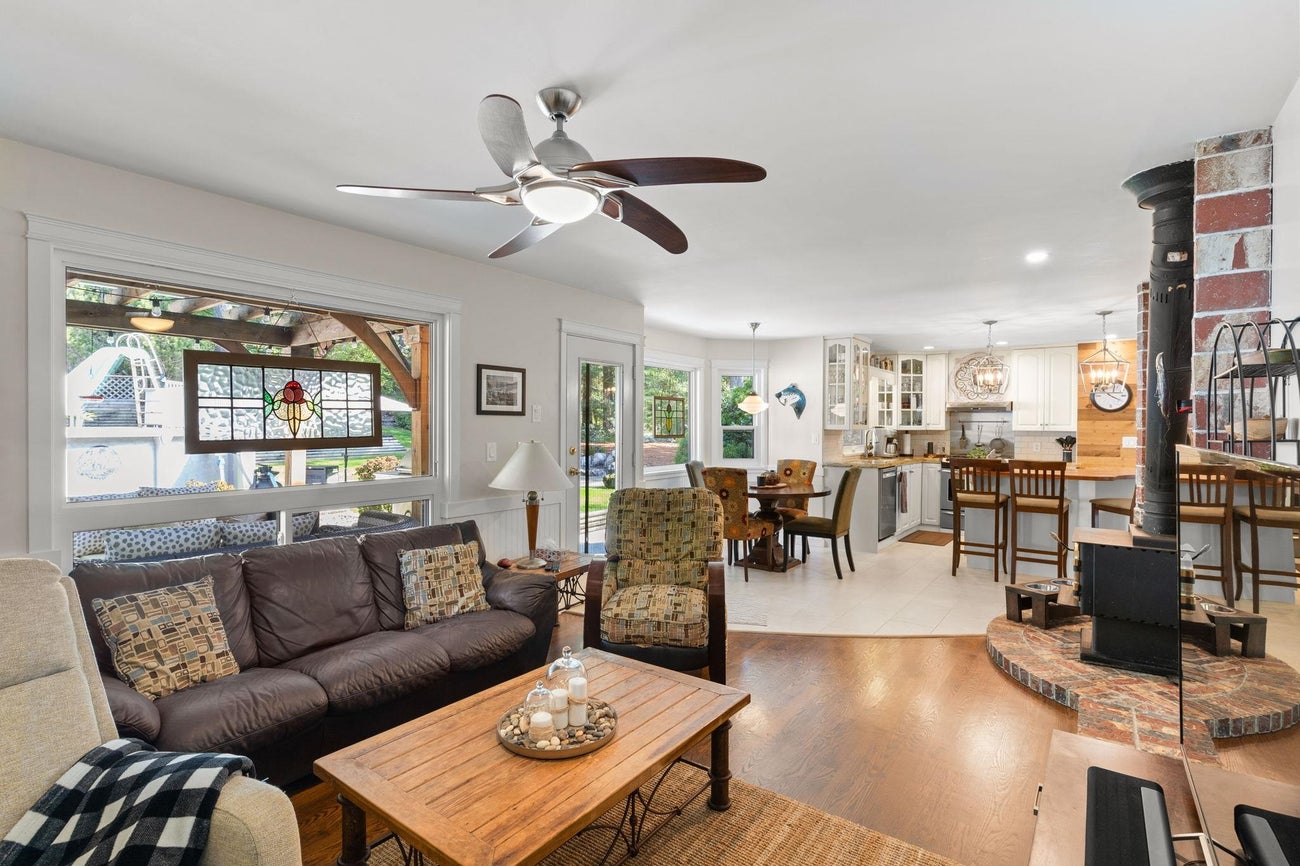 12815 Willow Place - Northeast Single Family Residence for Sale, 5 Bedrooms (R2998069) #9