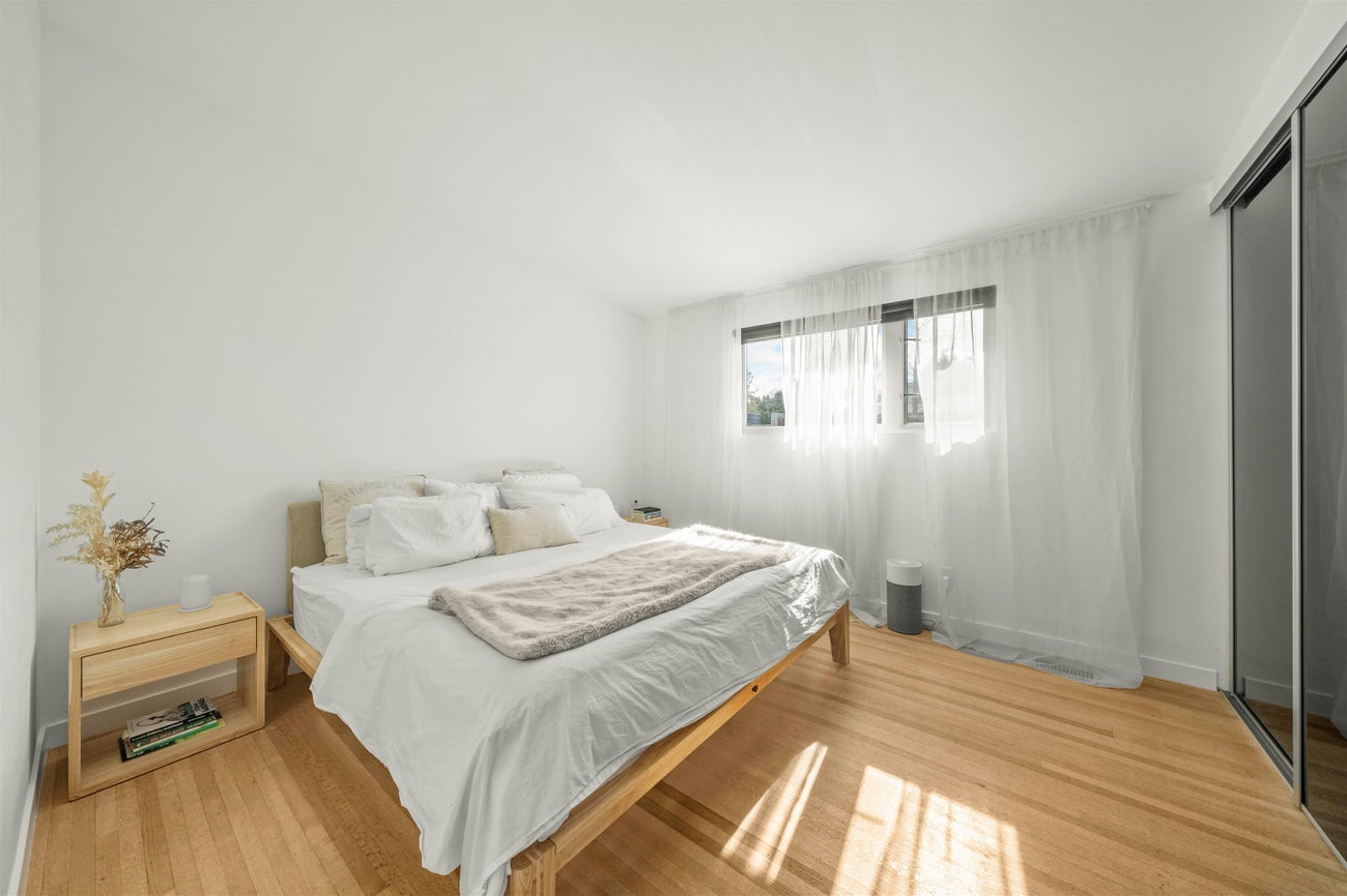 234 67 Street - Boundary Beach Single Family Residence for Sale, 3 Bedrooms (R2998922) #8