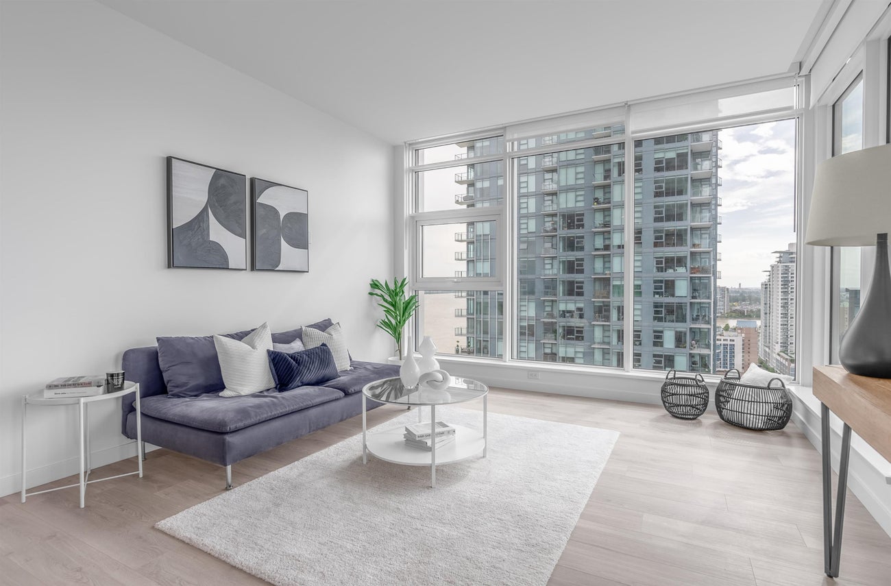2104 - 660 Quayside Drive - Quay Apartment/Condo for Sale, 2 Bedrooms (R3004016) #1