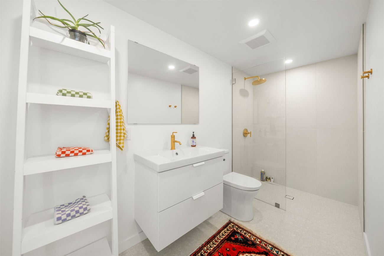 234 67 Street - Boundary Beach Single Family Residence for Sale, 3 Bedrooms (R3013583) #14