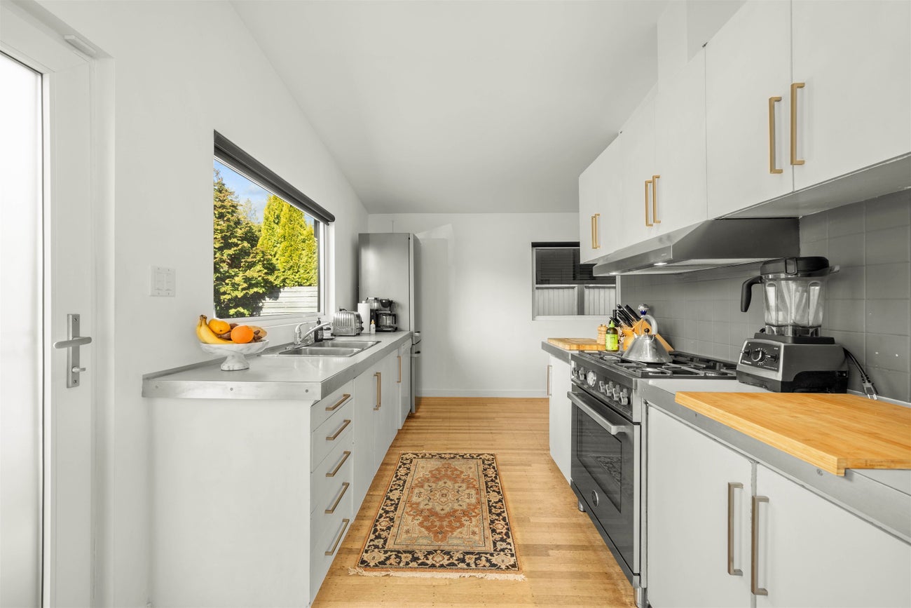 234 67 Street - Boundary Beach Single Family Residence for Sale, 3 Bedrooms (R3013583) #7