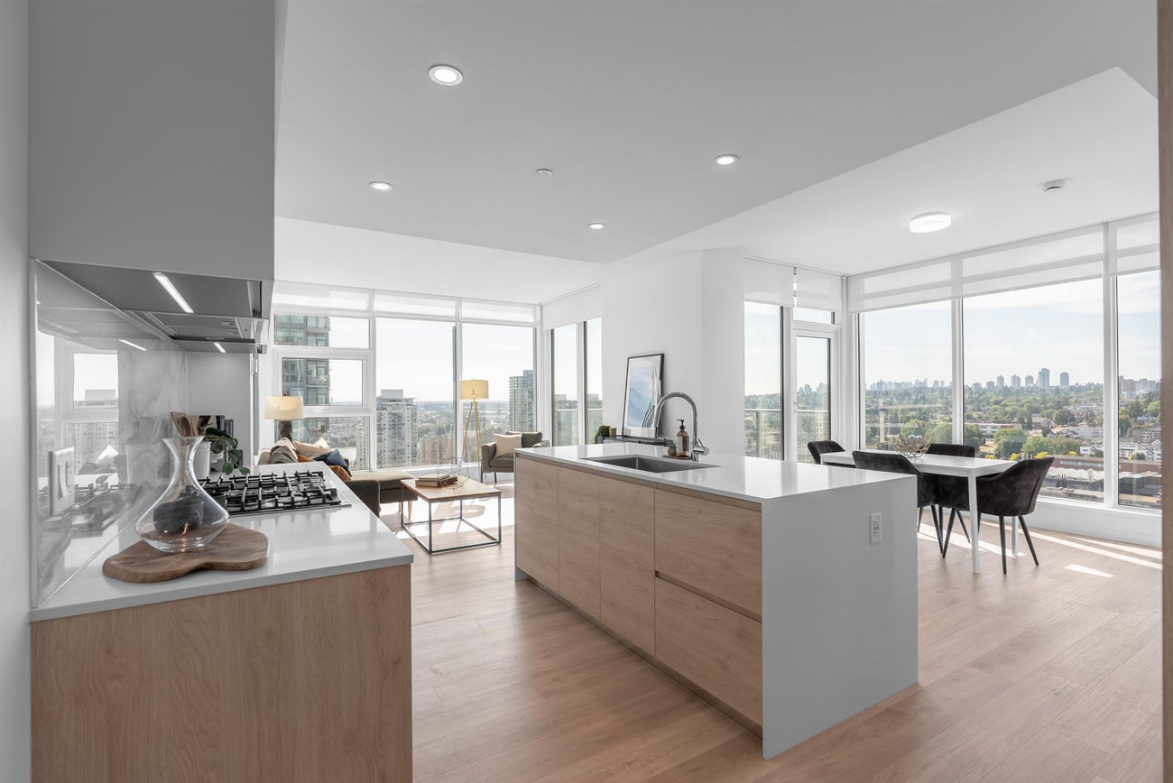 2904 - 660 Quayside Drive - Quay Apartment/Condo for Sale, 2 Bedrooms (R3033859) #4