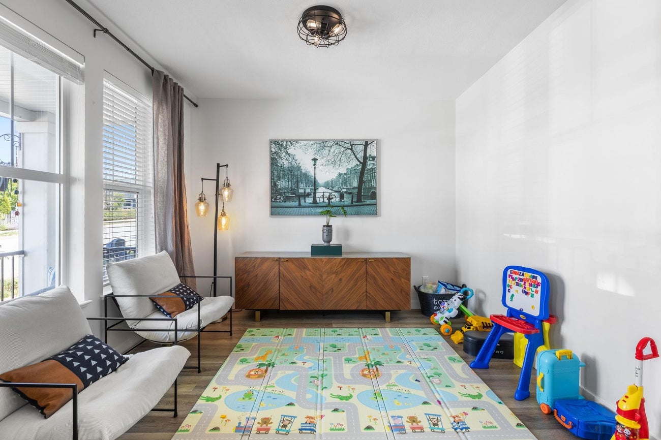 20278 82b Avenue - Willoughby Heights Single Family Residence for Sale, 4 Bedrooms (R3040713) #12