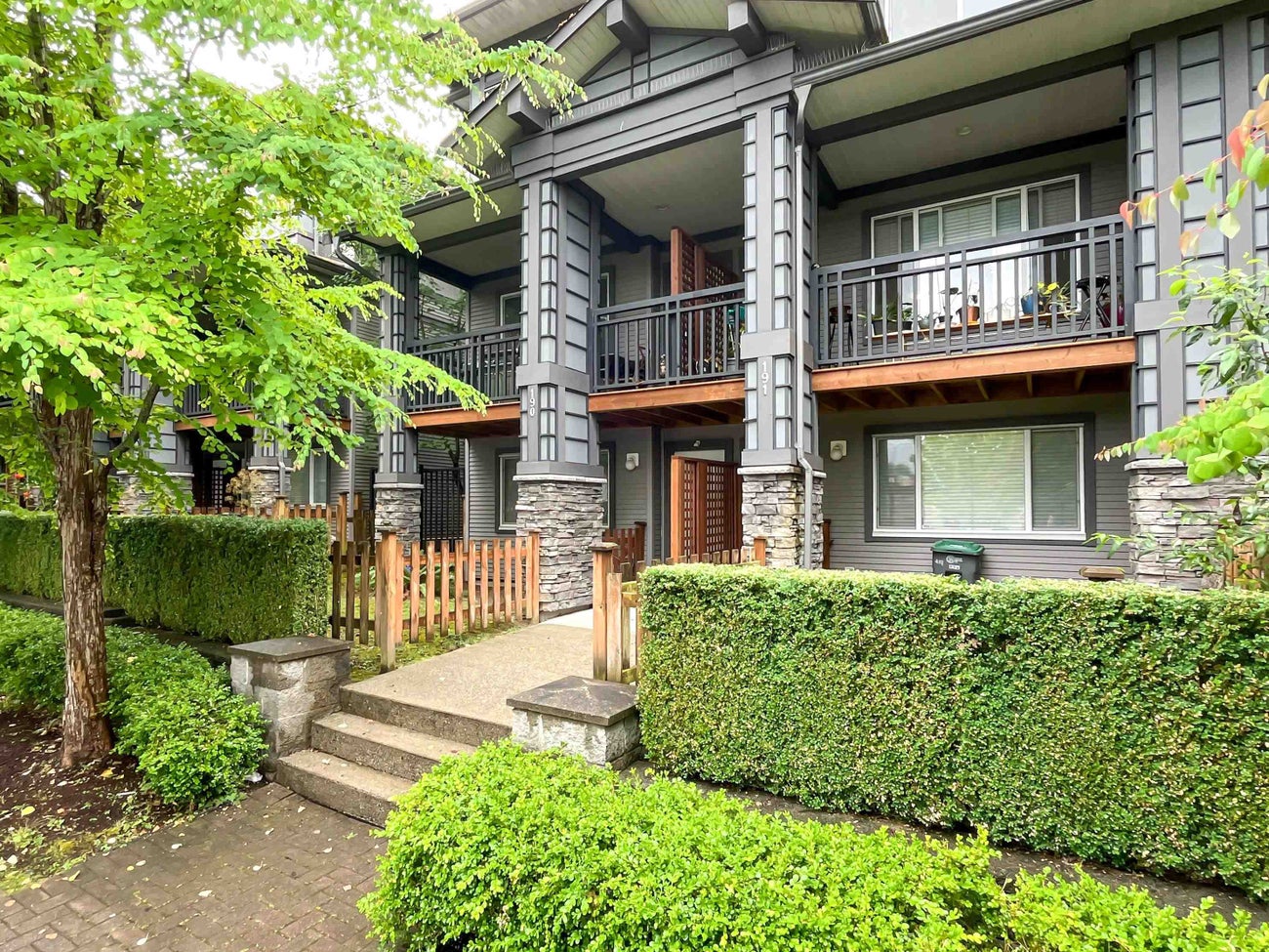 191 - 18701 66 Avenue - Cloverdale BC Townhouse for Sale, 2 Bedrooms (R3043671) #1