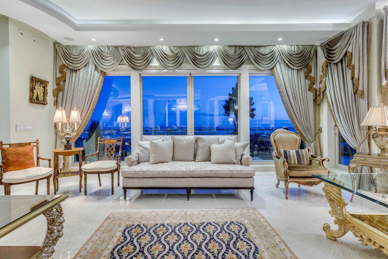 1175 Eyremount Drive - British Properties Single Family Residence for Sale, 6 Bedrooms (R3046190)# - 16