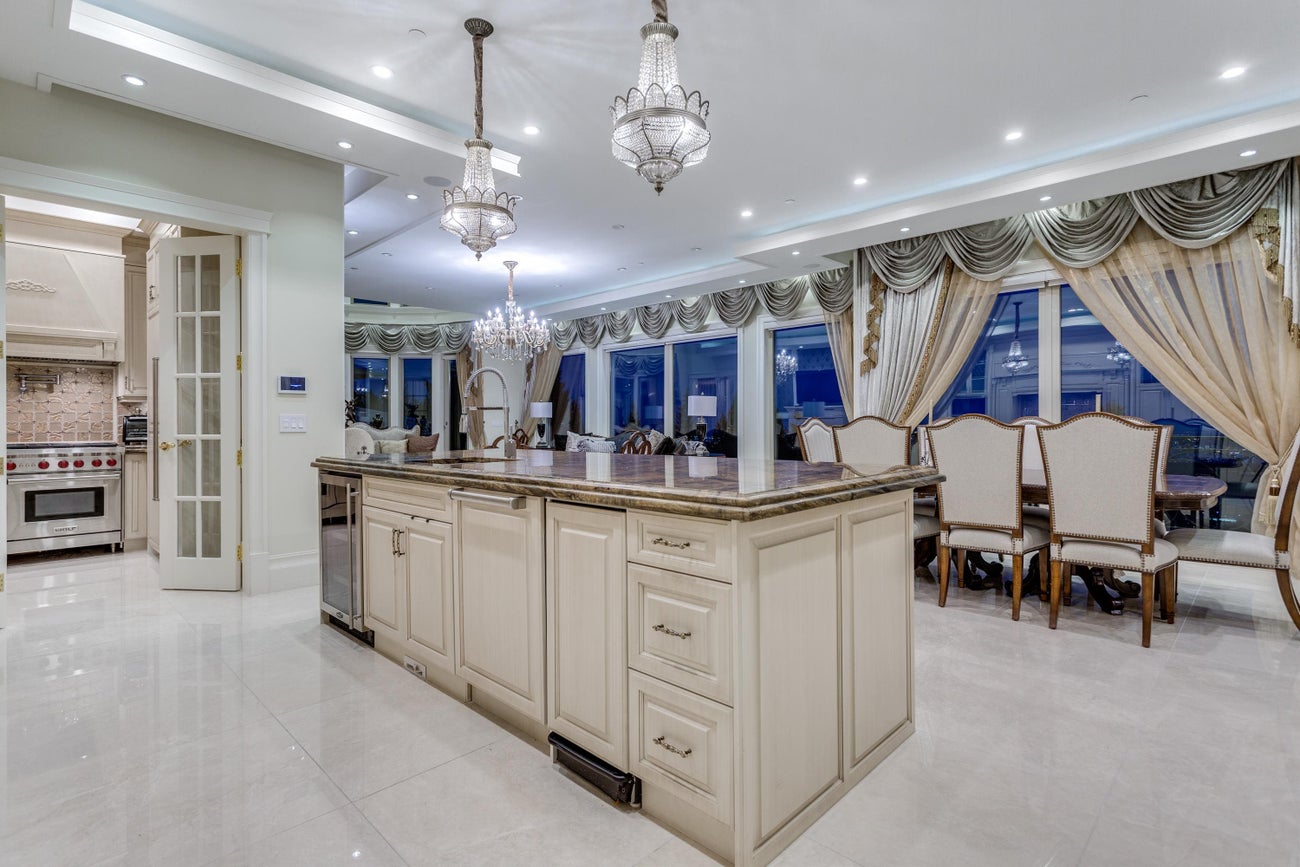 1175 Eyremount Drive - British Properties Single Family Residence for Sale, 6 Bedrooms (R3046190)# - 23