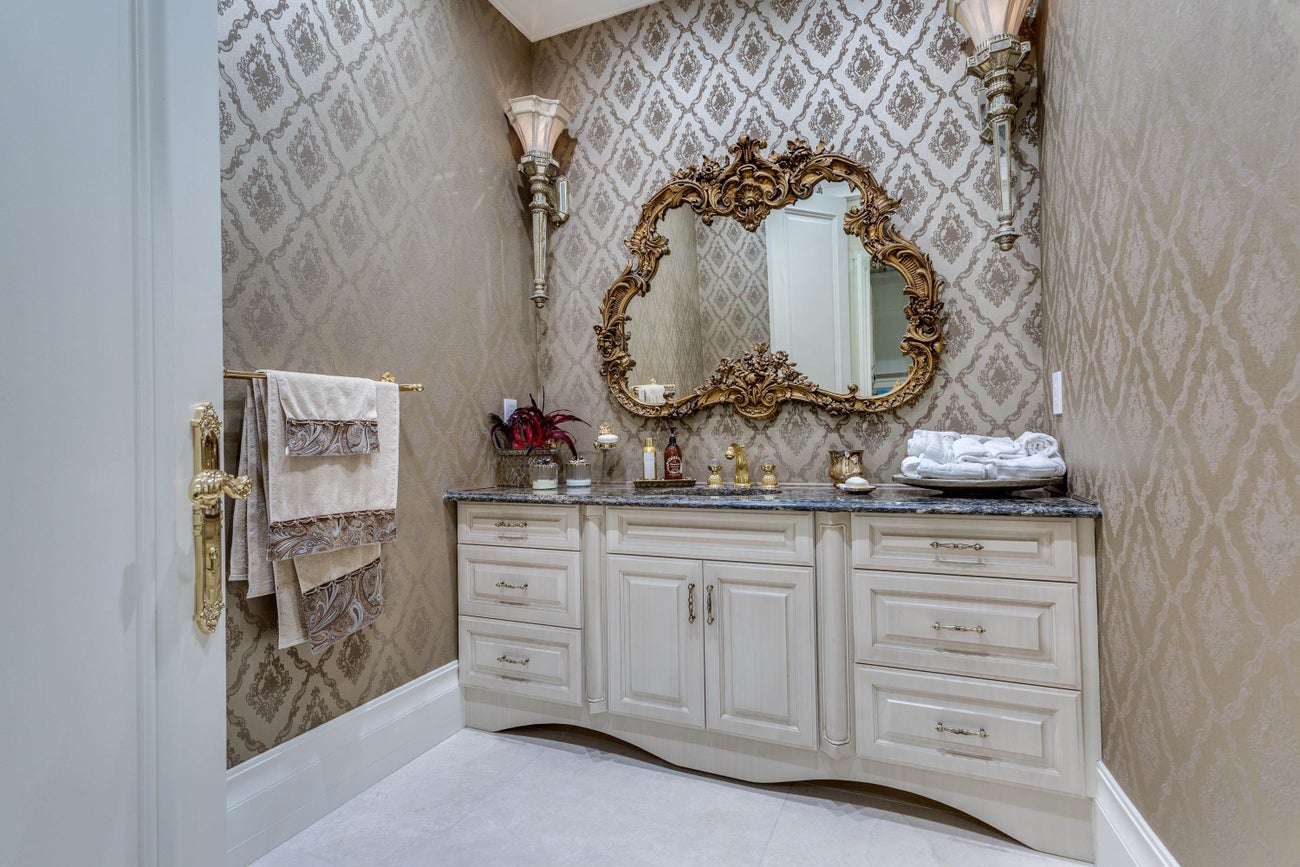 1175 Eyremount Drive - British Properties Single Family Residence for Sale, 6 Bedrooms (R3046190)# - 27