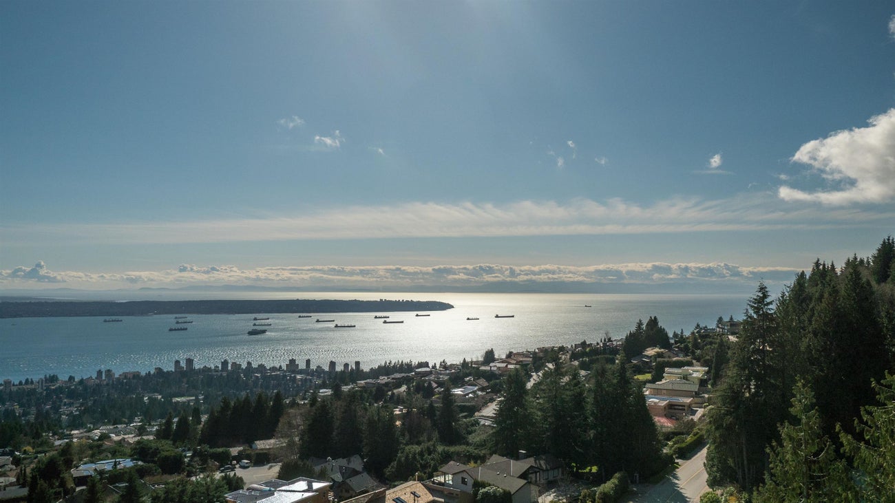 1175 Eyremount Drive - British Properties Single Family Residence for Sale, 6 Bedrooms (R3046190)# - 40