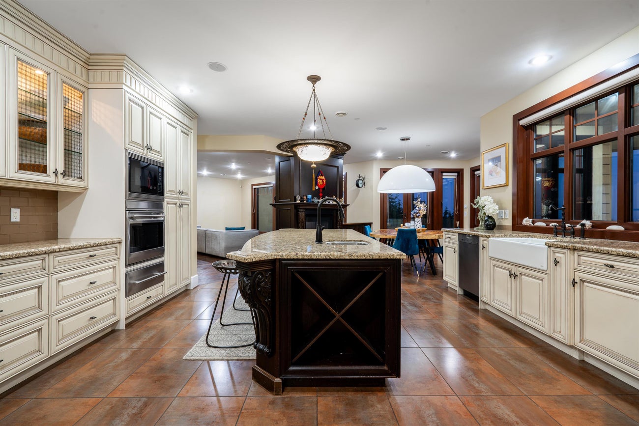 2336 Kadlec Court - Whitby Estates Single Family Residence for Sale, 7 Bedrooms (R3061620)# - 12