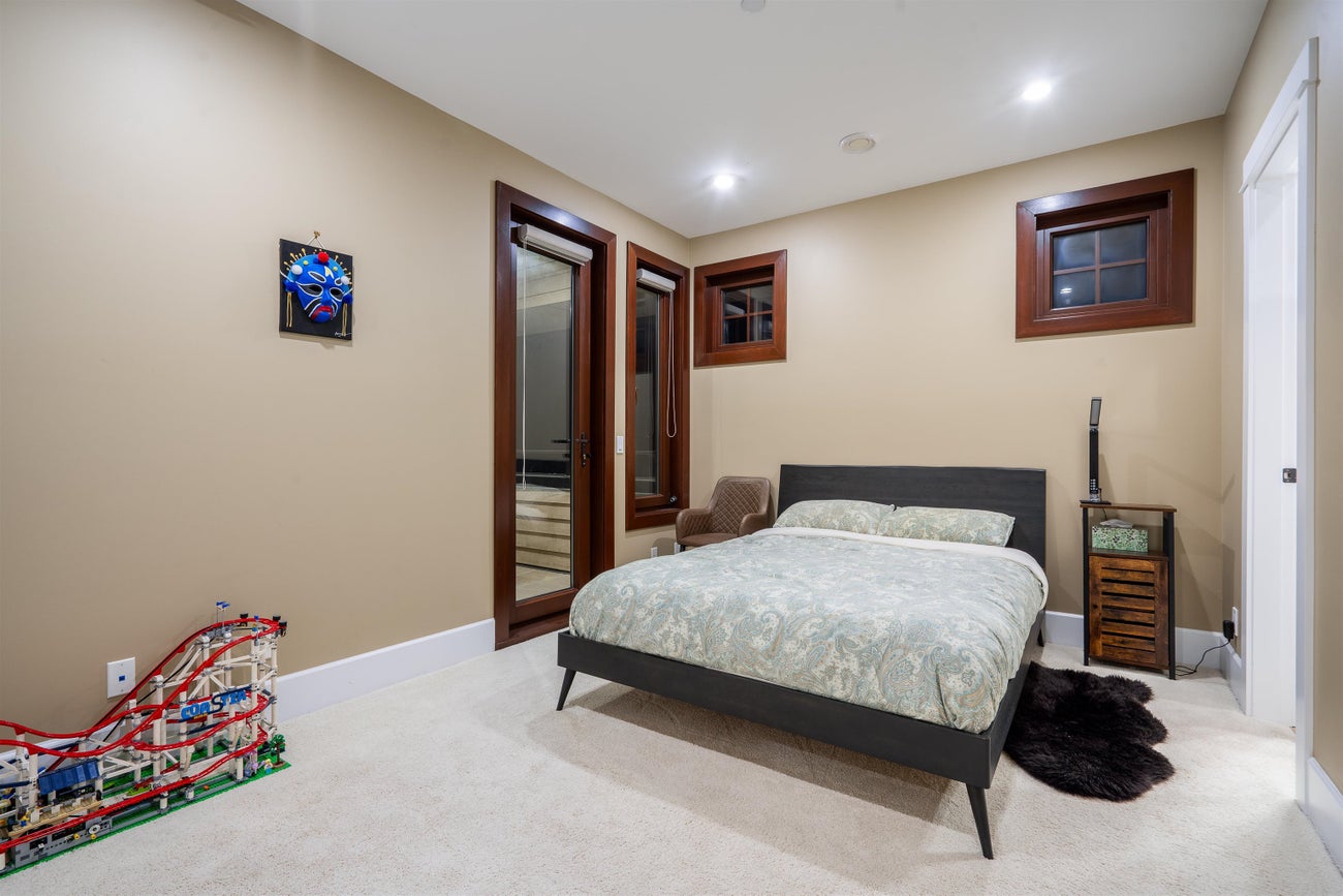 2336 Kadlec Court - Whitby Estates Single Family Residence for Sale, 7 Bedrooms (R3061620)# - 32