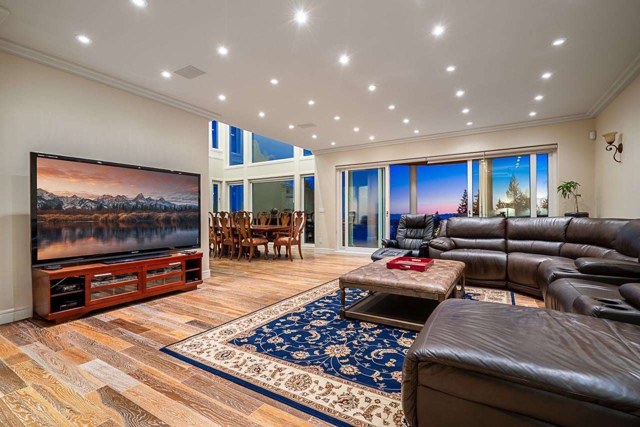 1562 Pinecrest Drive - Canterbury WV Single Family Residence for Sale, 5 Bedrooms (R3061968)# - 8