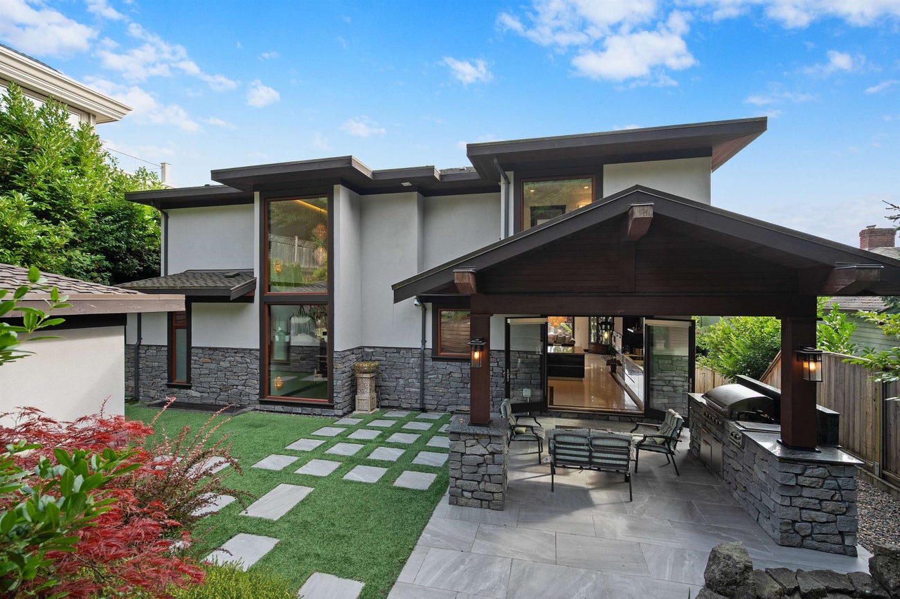 2643 Nelson Avenue - Dundarave Single Family Residence for Sale, 5 Bedrooms (R3065547)# - 2 2643 Nelson Avenue - Dundarave Single Family Residence for Sale, 5 Bedrooms (R3065547)# - 2