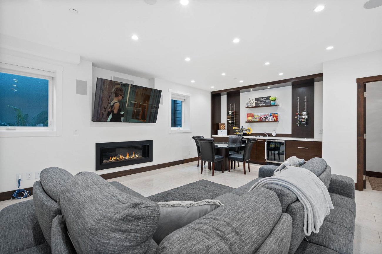 2643 Nelson Avenue - Dundarave Single Family Residence for Sale, 5 Bedrooms (R3065547)# - 34 2643 Nelson Avenue - Dundarave Single Family Residence for Sale, 5 Bedrooms (R3065547)# - 34