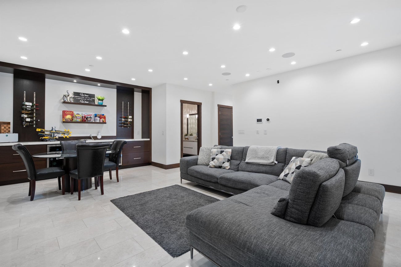 2643 Nelson Avenue - Dundarave Single Family Residence for Sale, 5 Bedrooms (R3065547)# - 35 2643 Nelson Avenue - Dundarave Single Family Residence for Sale, 5 Bedrooms (R3065547)# - 35