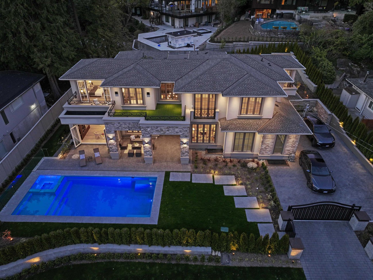 4141 Burkehill Road - Bayridge Single Family Residence for Sale, 6 Bedrooms (R3066954)# - 2