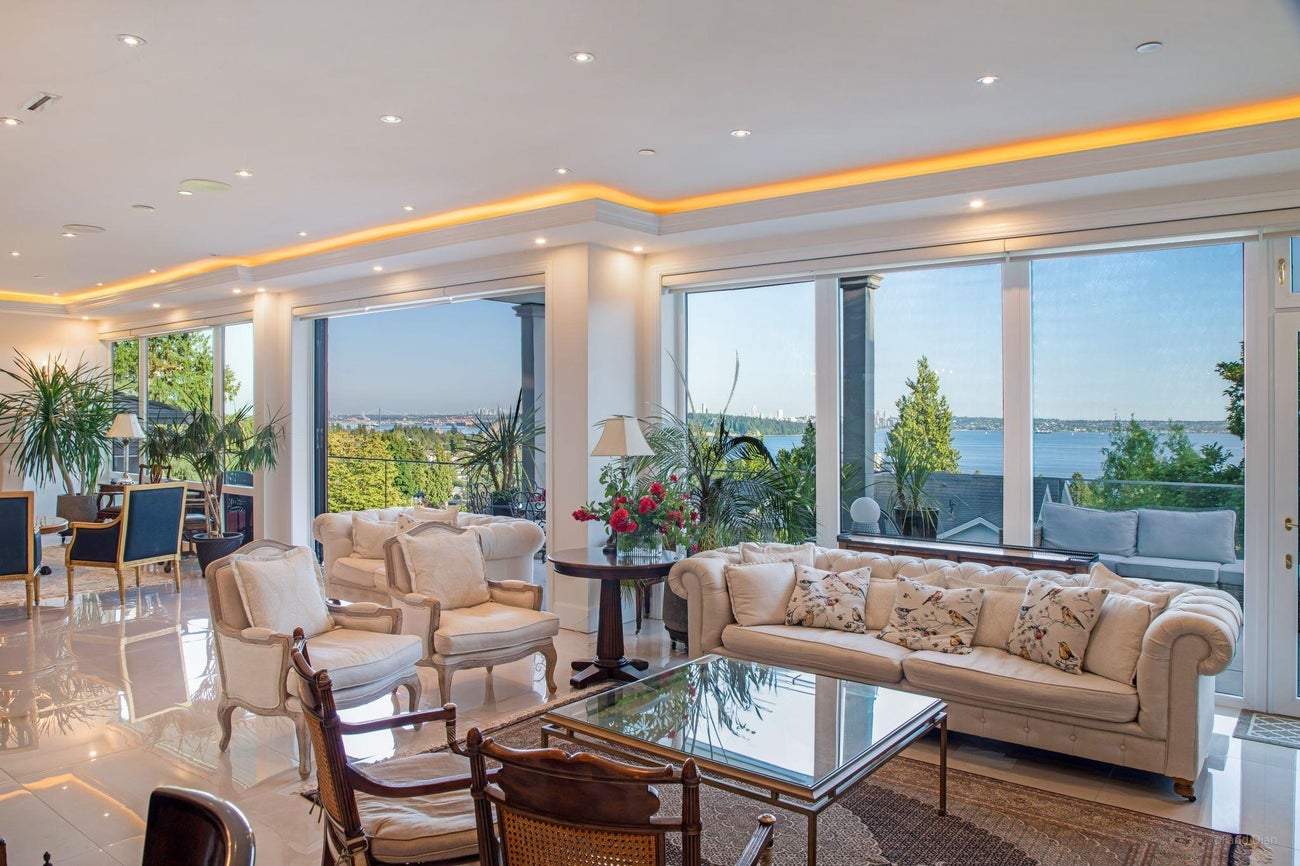 2538 Ottawa Avenue - Dundarave Single Family Residence for Sale, 5 Bedrooms (R3069190)# - 4