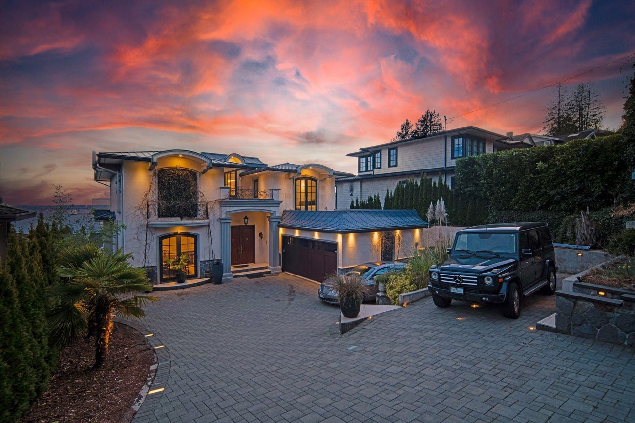 2538 Ottawa Avenue - Dundarave Single Family Residence for Sale, 5 Bedrooms (R3069190)# - 5