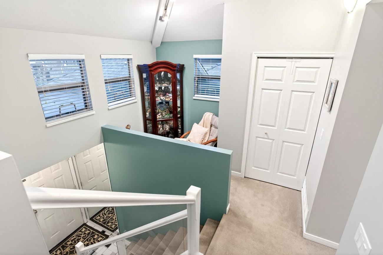 33 - 1207 Confederation Drive - Citadel PQ Townhouse, 3 Bedrooms (R3077270)# - 16