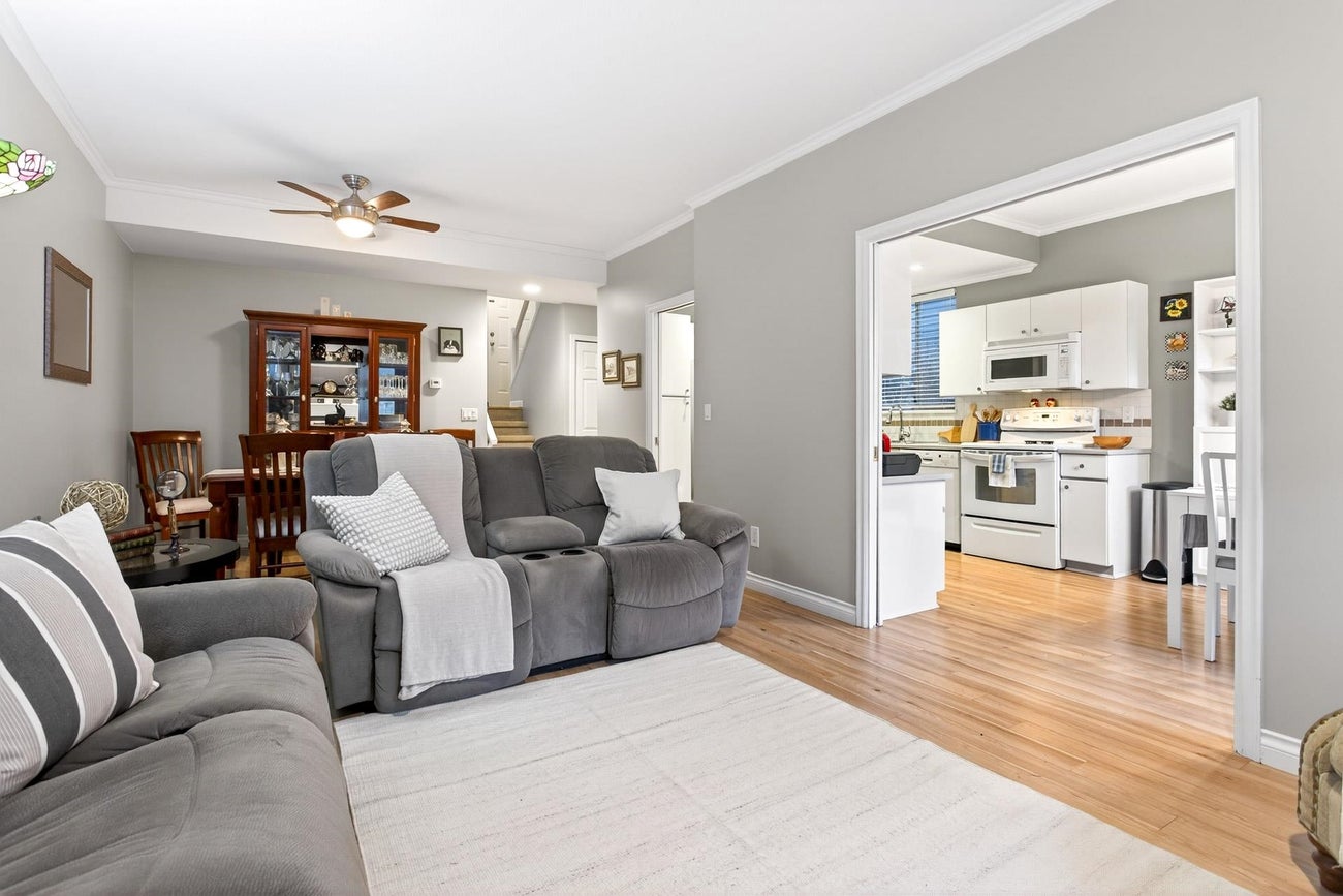 33 - 1207 Confederation Drive - Citadel PQ Townhouse, 3 Bedrooms (R3077270)# - 7