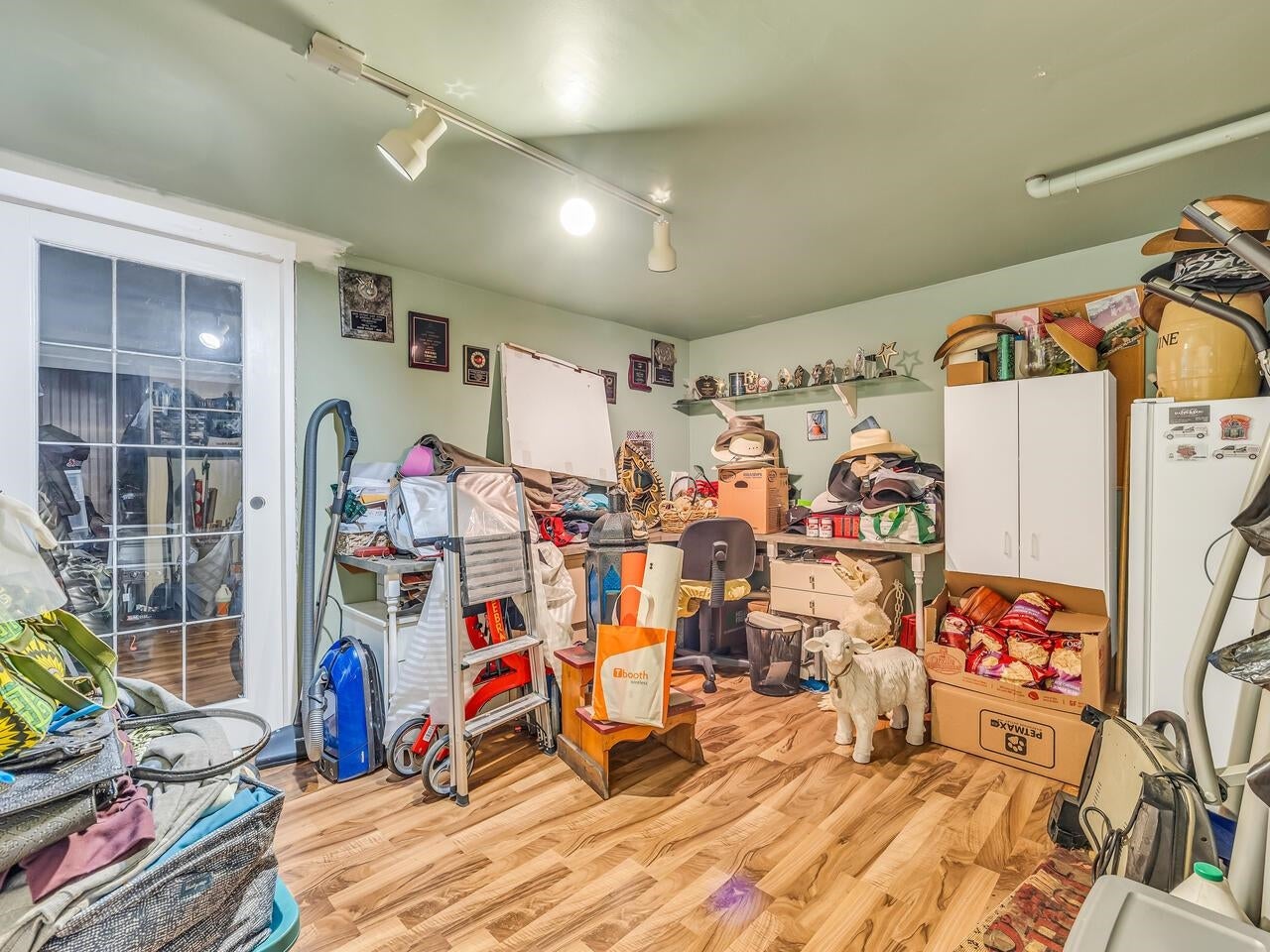 960 Porter Street - Harbour Chines Single Family Residence for Sale, 5 Bedrooms (R3077325)# - 30