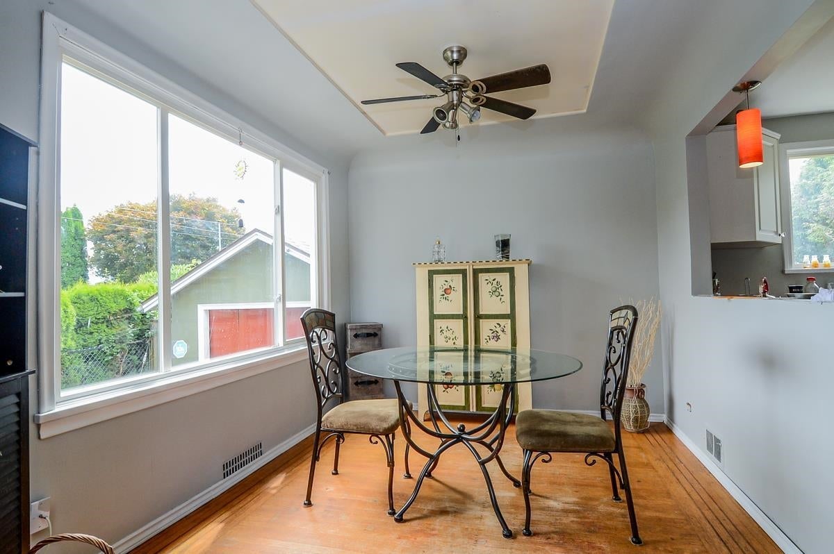 46496 Mayfair Avenue - Chilliwack Proper East Single Family Residence for Sale, 3 Bedrooms (R2956497)# - 4