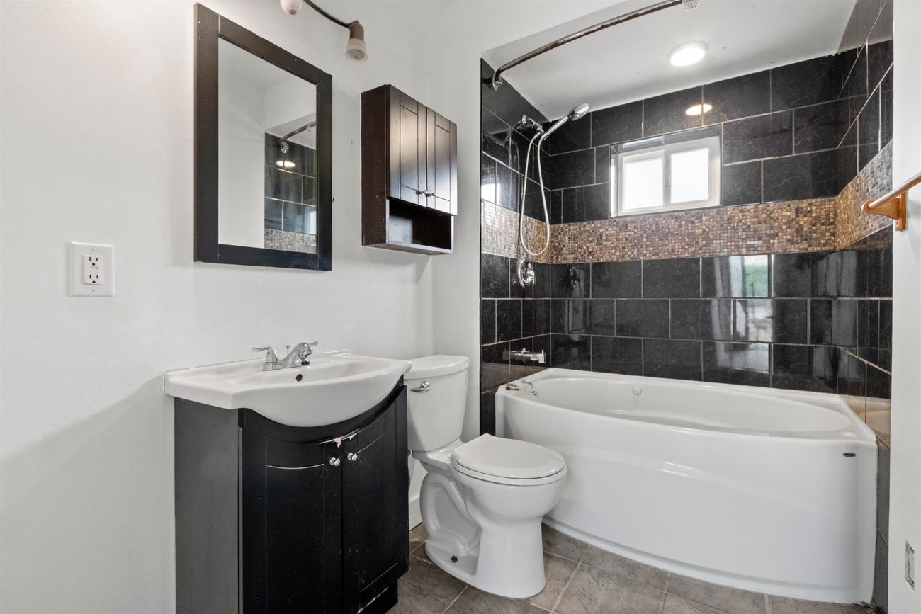 9112 Broadway Road - Chilliwack Proper East Single Family Residence for Sale, 4 Bedrooms (R2963288) #4