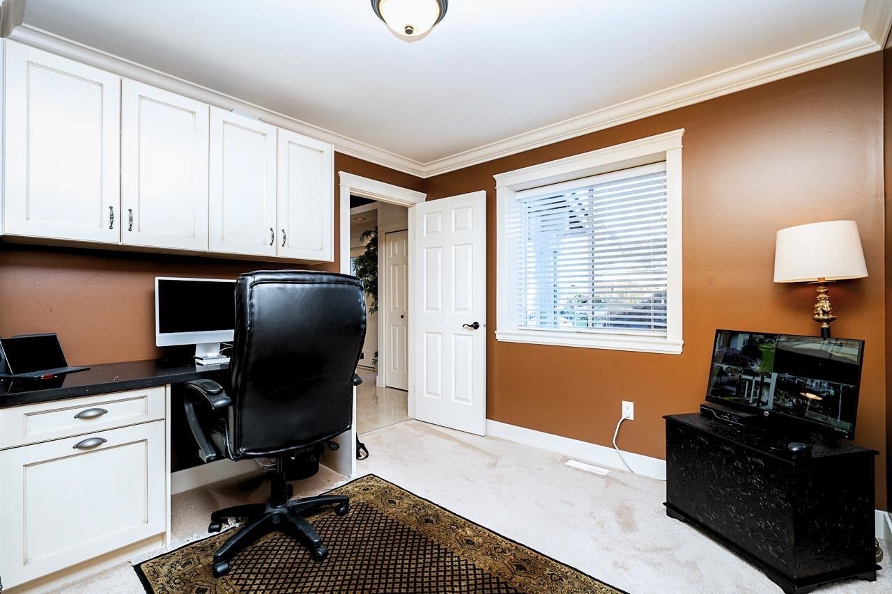 15160 81 Avenue - Bear Creek Green Timbers Single Family Residence for Sale, 6 Bedrooms (R2978267) #12