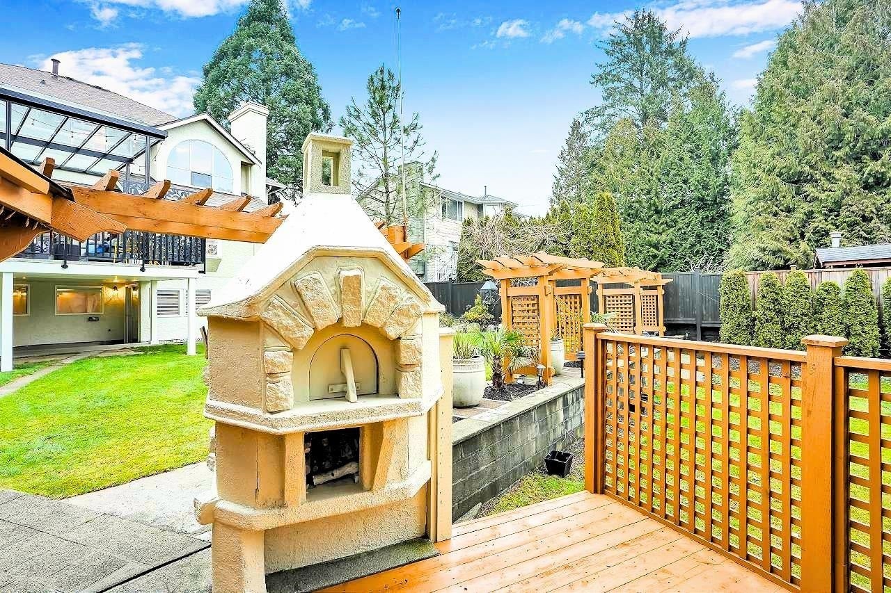 15160 81 Avenue - Bear Creek Green Timbers Single Family Residence for Sale, 6 Bedrooms (R2978267) #25