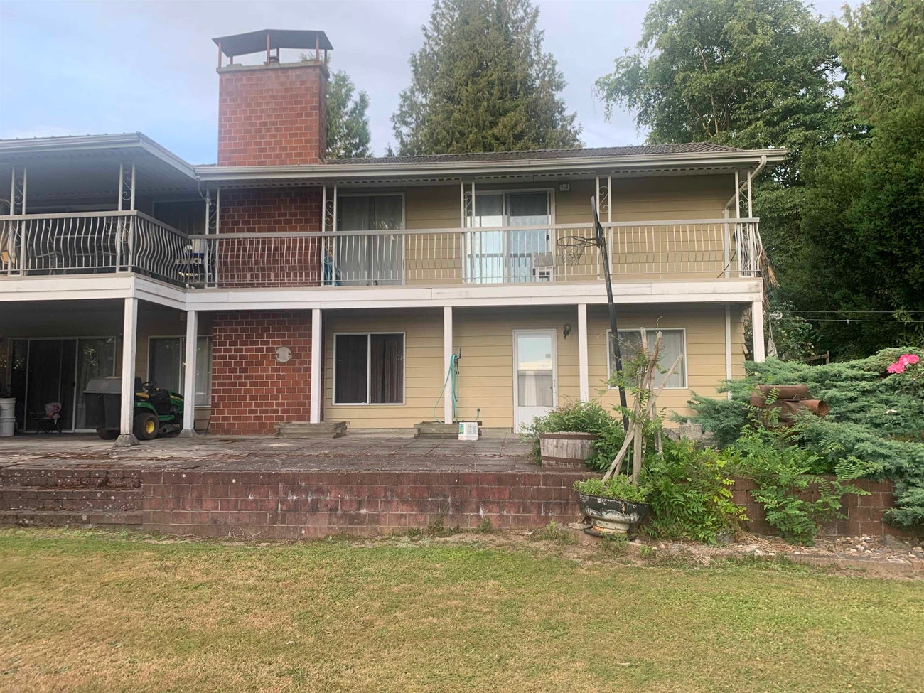 6863 204th Street - Willoughby Heights Single Family Residence for Sale, 4 Bedrooms (R2996913) #1