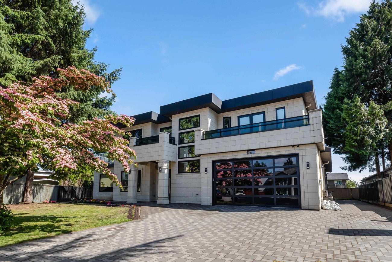 12776 Campbell Place - Queen Mary Park Surrey Single Family Residence for Sale, 8 Bedrooms (R3012601)# - 2