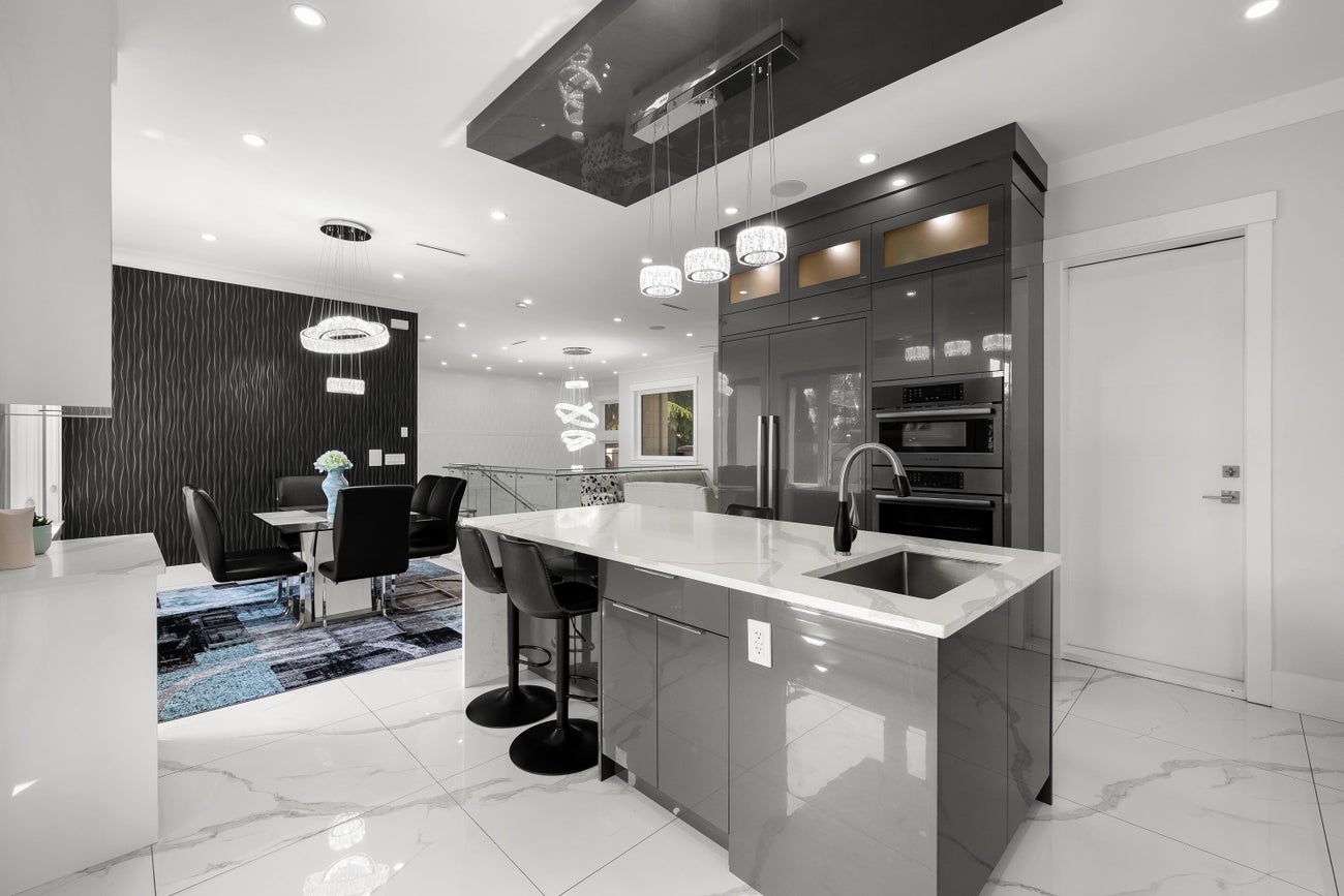 12776 Campbell Place - Queen Mary Park Surrey Single Family Residence for Sale, 8 Bedrooms (R3012601)# - 7