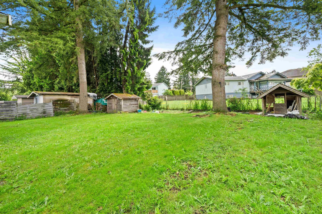 12232 85a Avenue - Queen Mary Park Surrey Single Family Residence for Sale, 3 Bedrooms (R3019812) #25