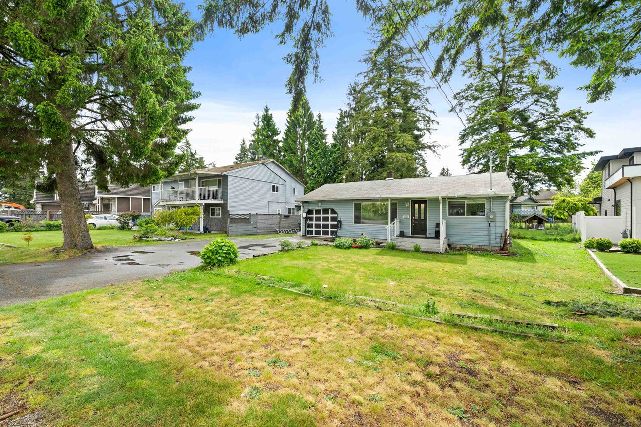 12232 85a Avenue - Queen Mary Park Surrey Single Family Residence for Sale, 3 Bedrooms (R3019812) #8