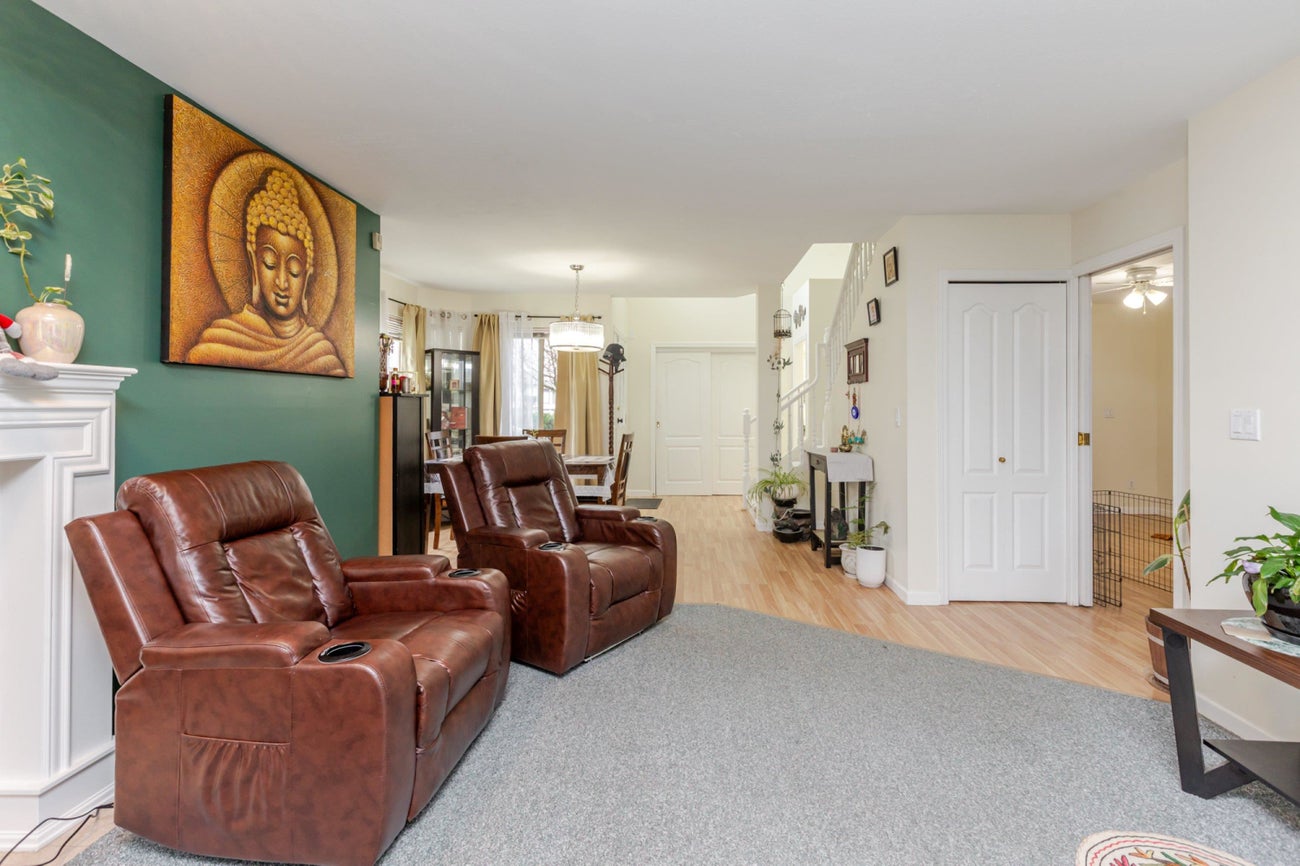 51 - 15840 84 Avenue - Fleetwood Tynehead Townhouse for Sale, 3 Bedrooms (R3024385) #17